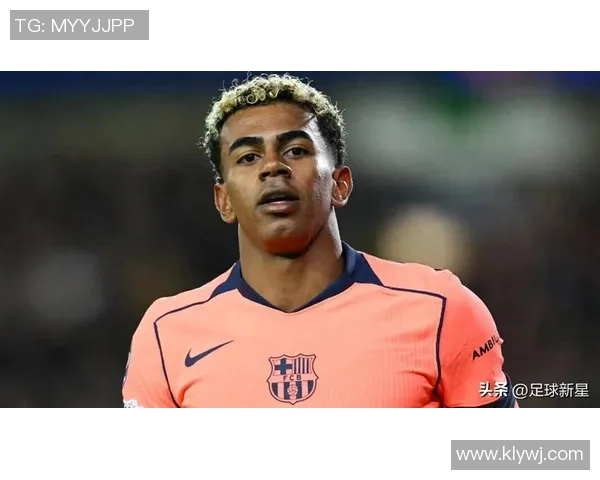 巴萨球星的传奇之路：从青年才俊到世界足坛的巅峰时刻